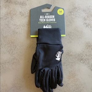 REI brand kids gloves - size Medium